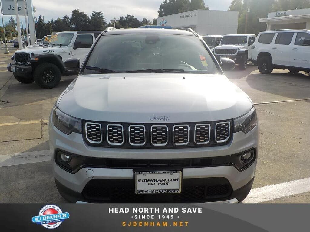 2025 JEEP Compass
