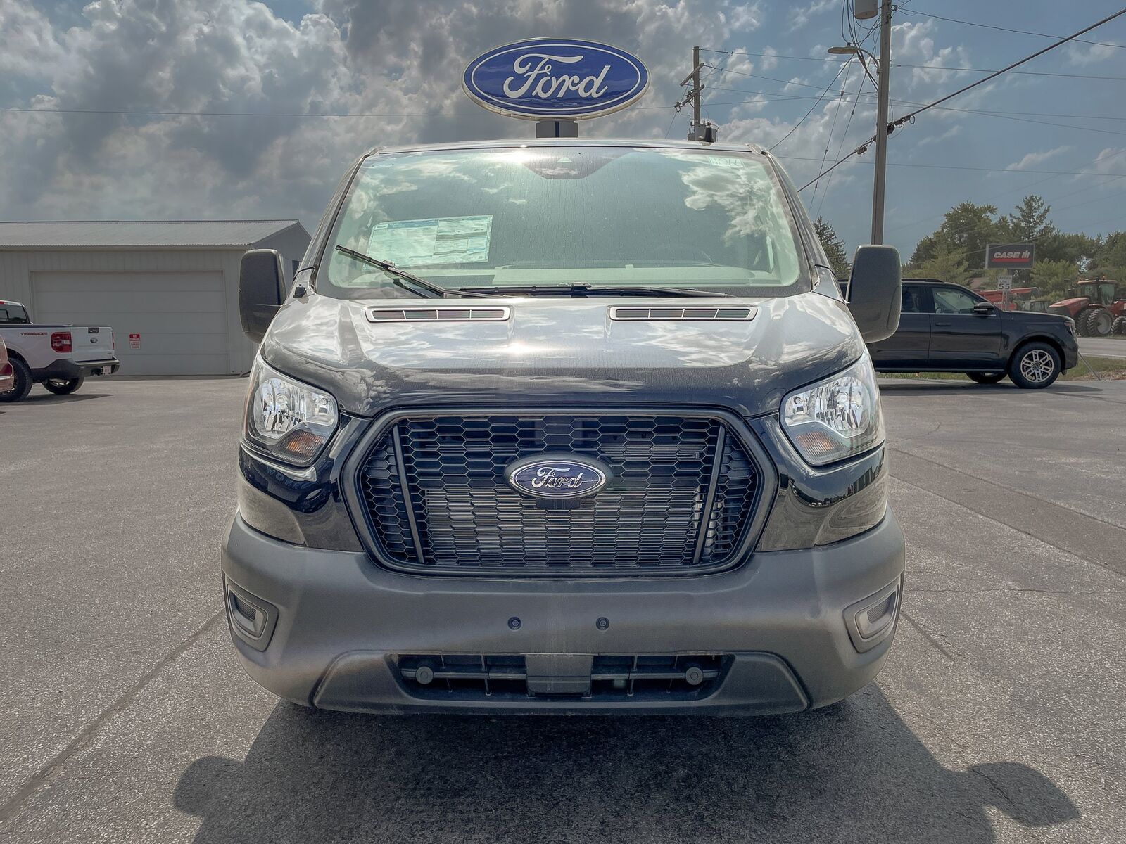 2024 FORD Transit