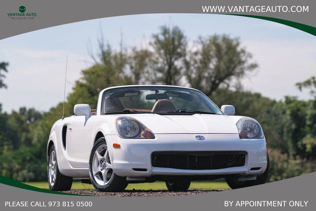 2001 TOYOTA MR2