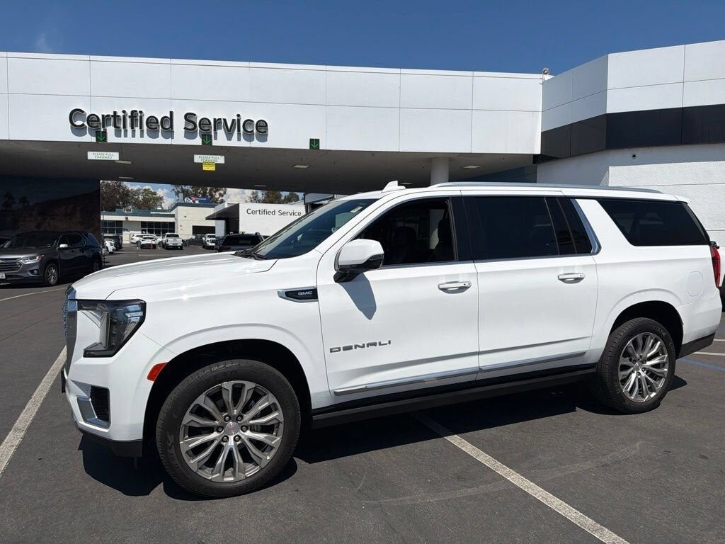 2022 GMC Yukon XL