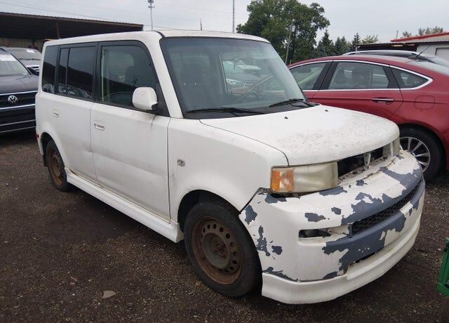2005 TOYOTA SCION