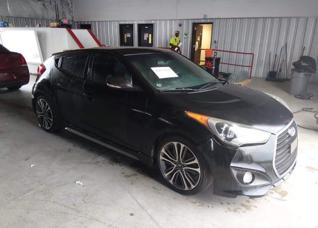 2016 HYUNDAI Veloster