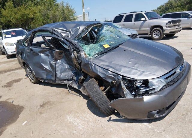 2011 FORD Focus