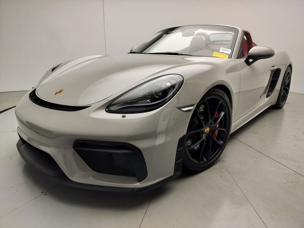 2023 PORSCHE 718