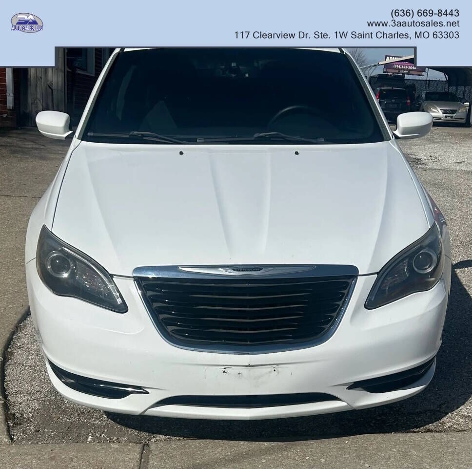 2013 CHRYSLER 200
