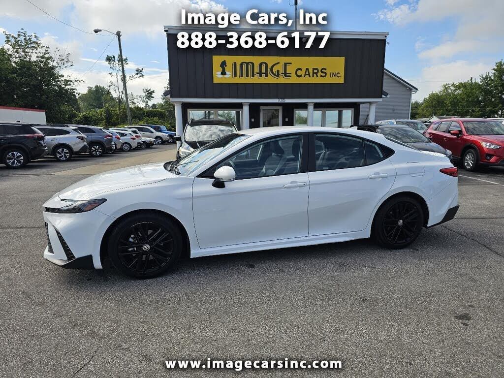 2025 TOYOTA Camry