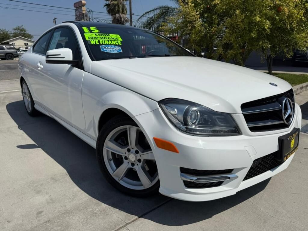 2015 MERCEDES-BENZ C-Class