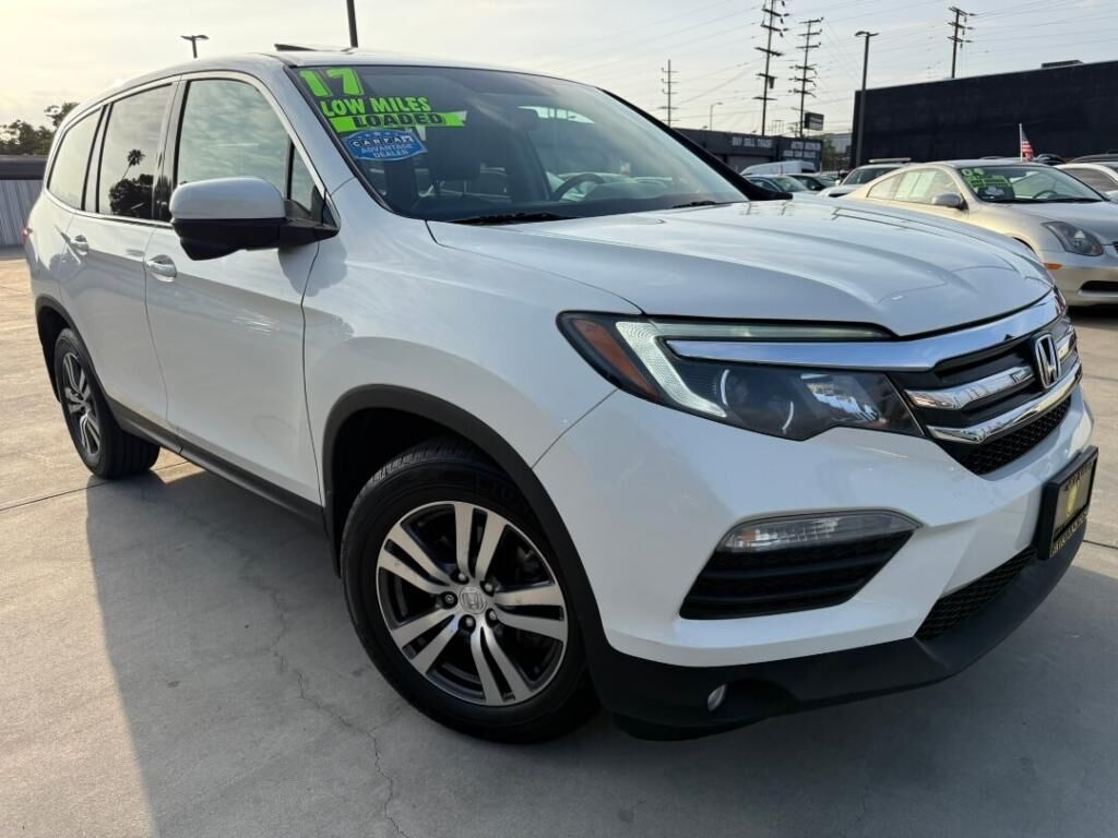 2017 HONDA Pilot