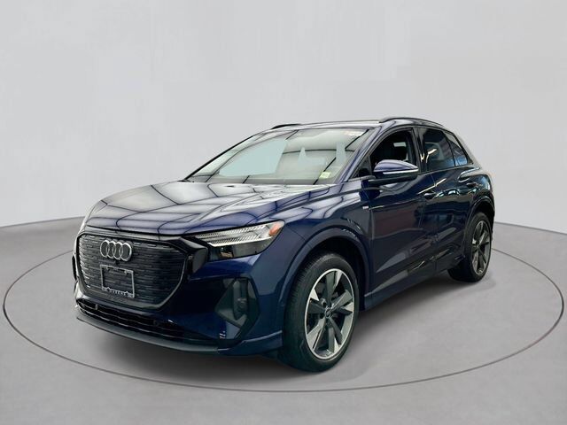 2023 AUDI Q4