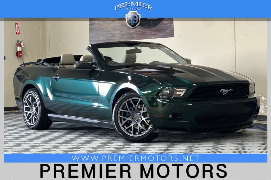 2012 FORD Mustang