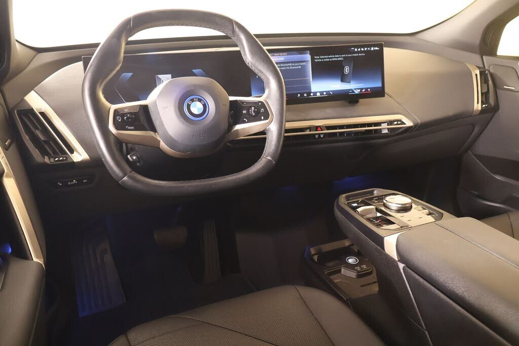 2024 BMW iX