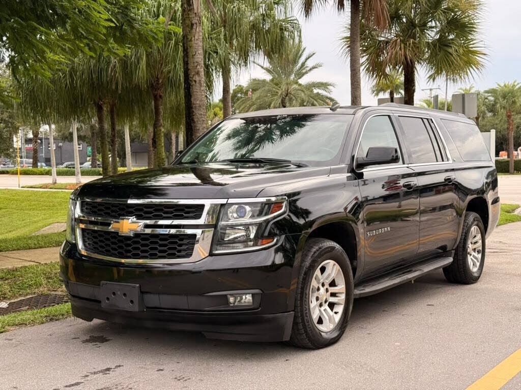 2015 CHEVROLET Suburban