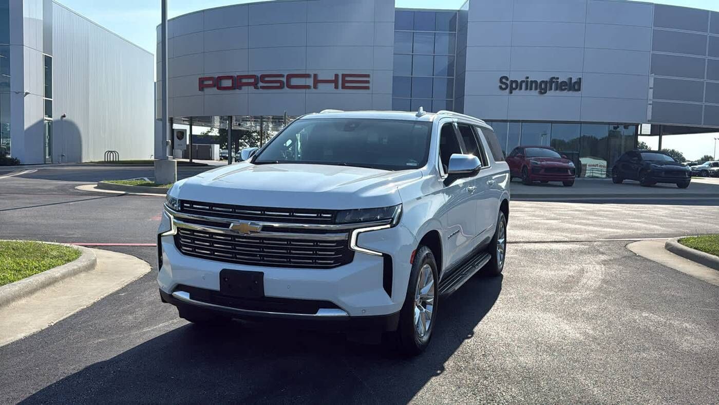 2022 CHEVROLET Suburban