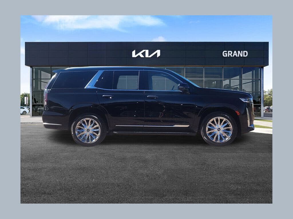 2023 CADILLAC Escalade