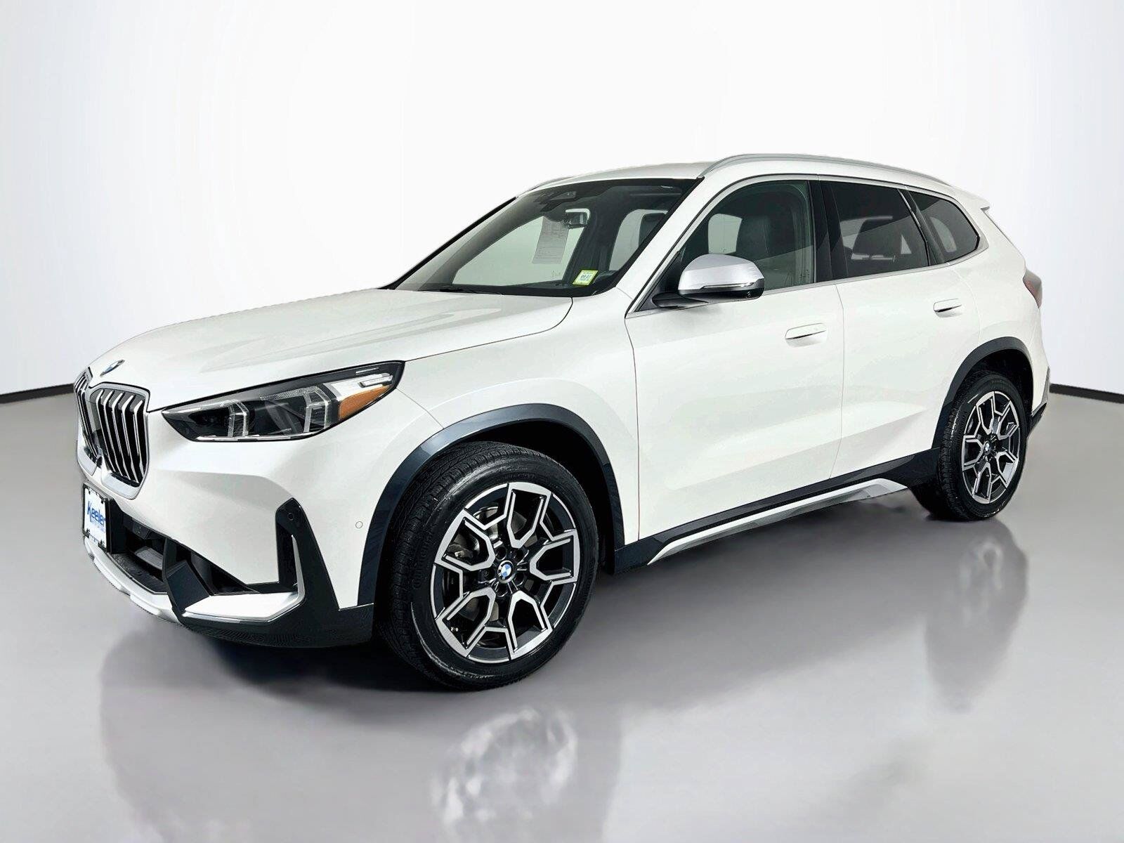 2023 BMW X1