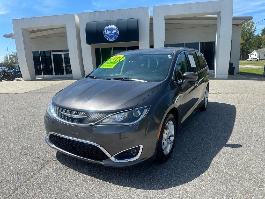 2020 CHRYSLER Pacifica