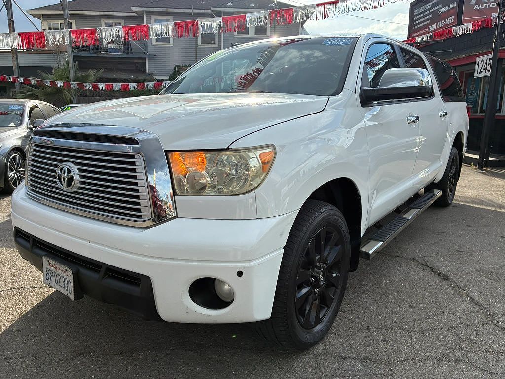 2012 TOYOTA Tundra