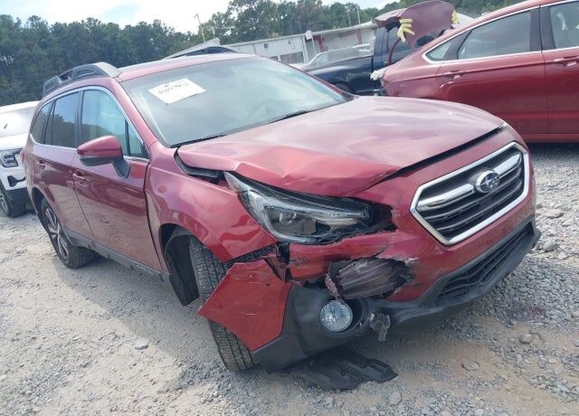 2018 SUBARU Outback