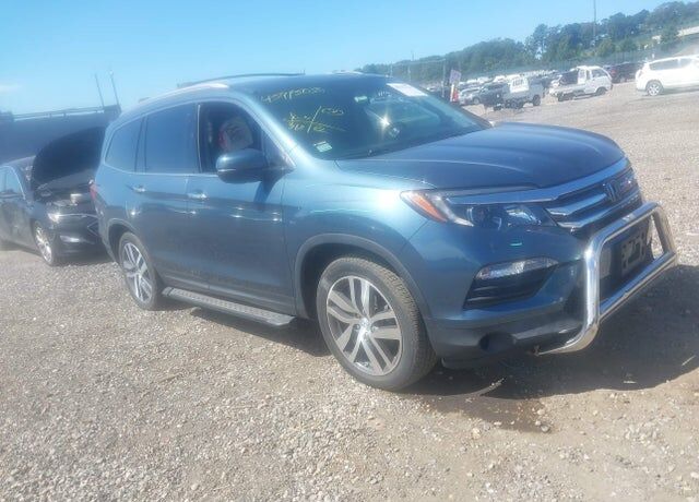2017 HONDA Pilot