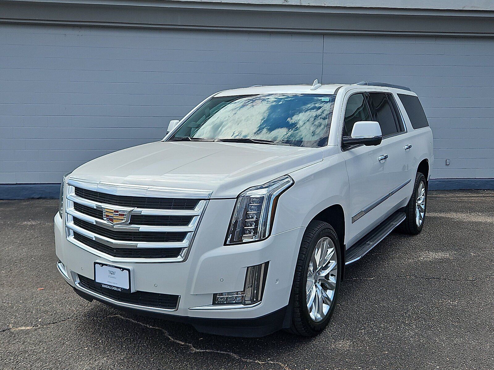 2020 CADILLAC Escalade ESV