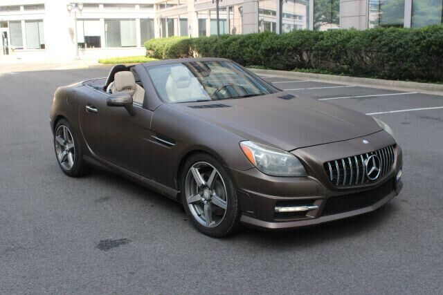 2015 MERCEDES-BENZ SLK-Class