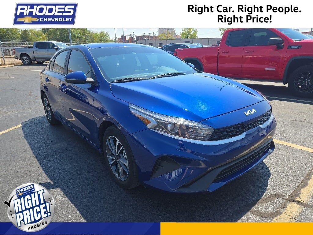 2023 KIA Forte