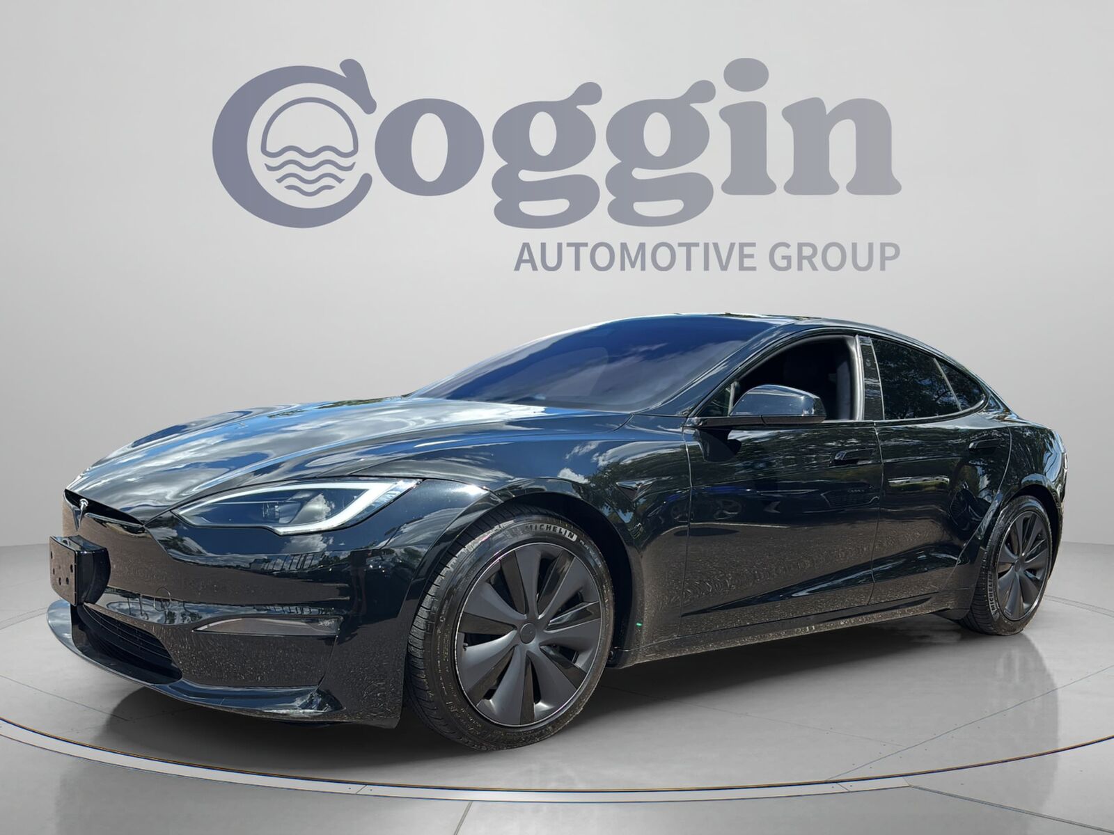 2024 TESLA Model S