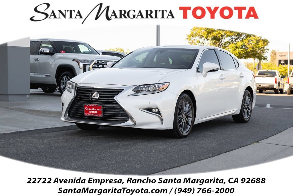2018 LEXUS ES