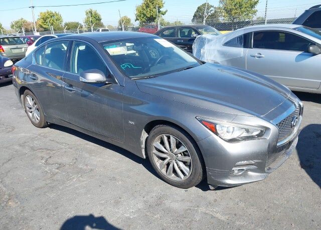 2017 INFINITI Q50