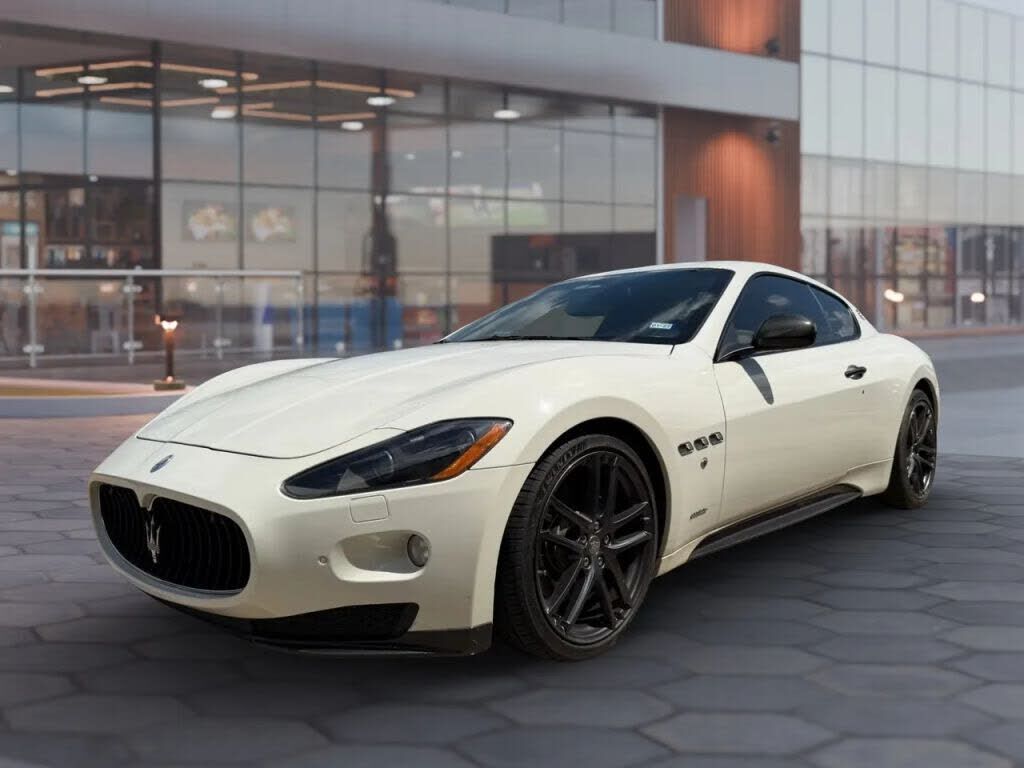 2012 MASERATI Granturismo