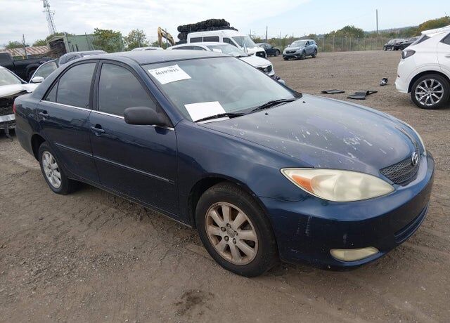 2003 TOYOTA Camry