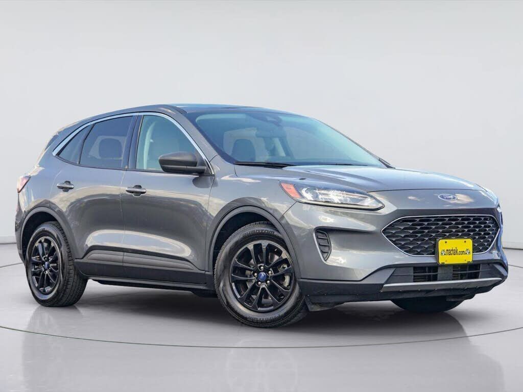 2022 FORD Escape