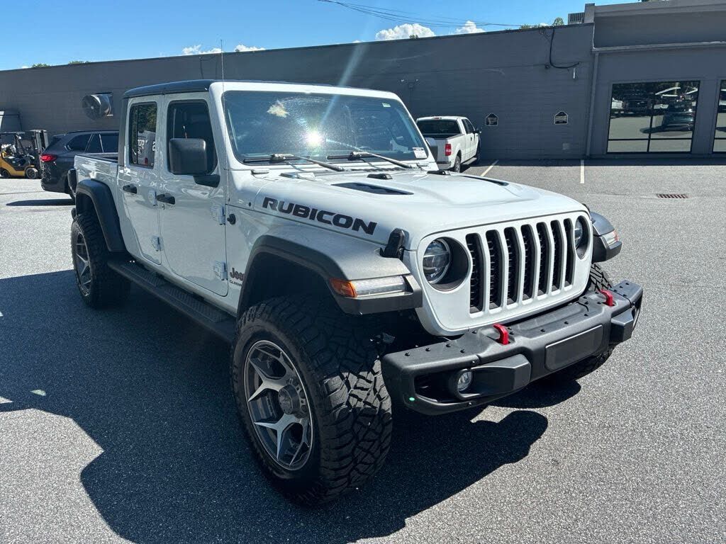 2022 JEEP Gladiator