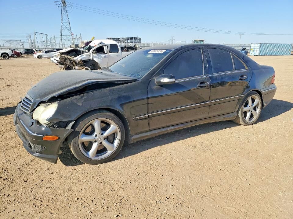 2005 MERCEDES-BENZ C-Class