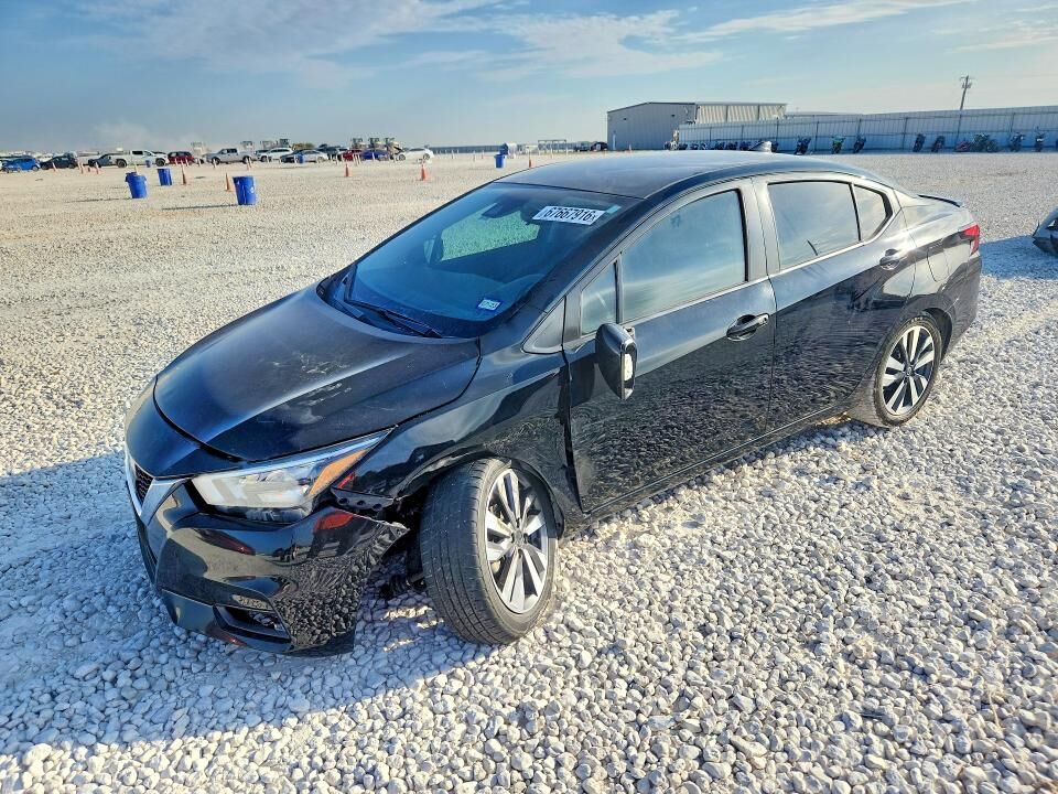 2020 NISSAN Versa