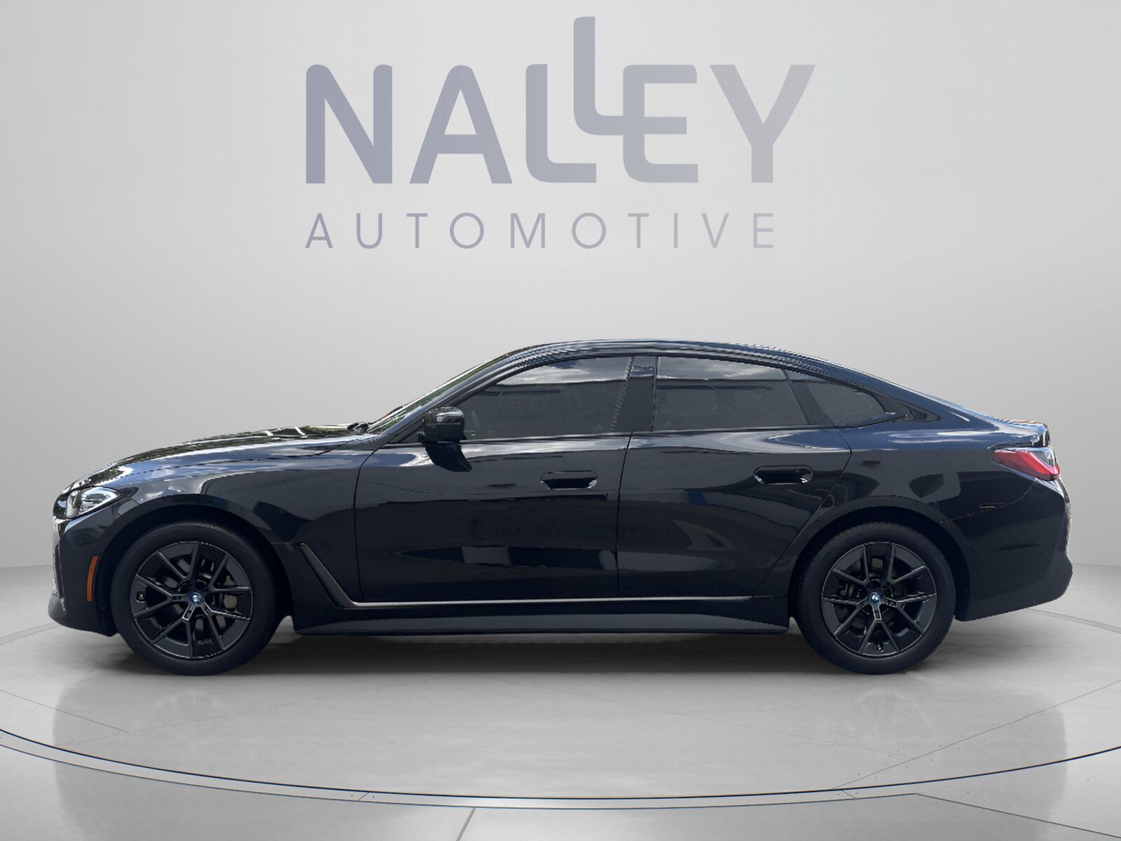 2023 BMW i4