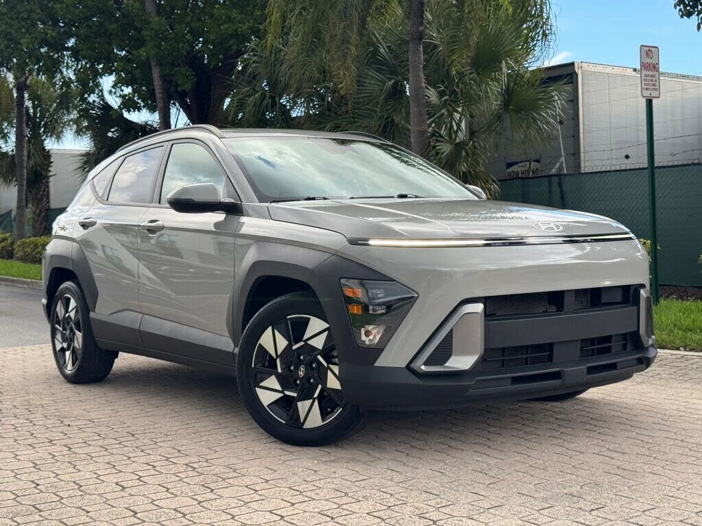 2025 HYUNDAI Kona