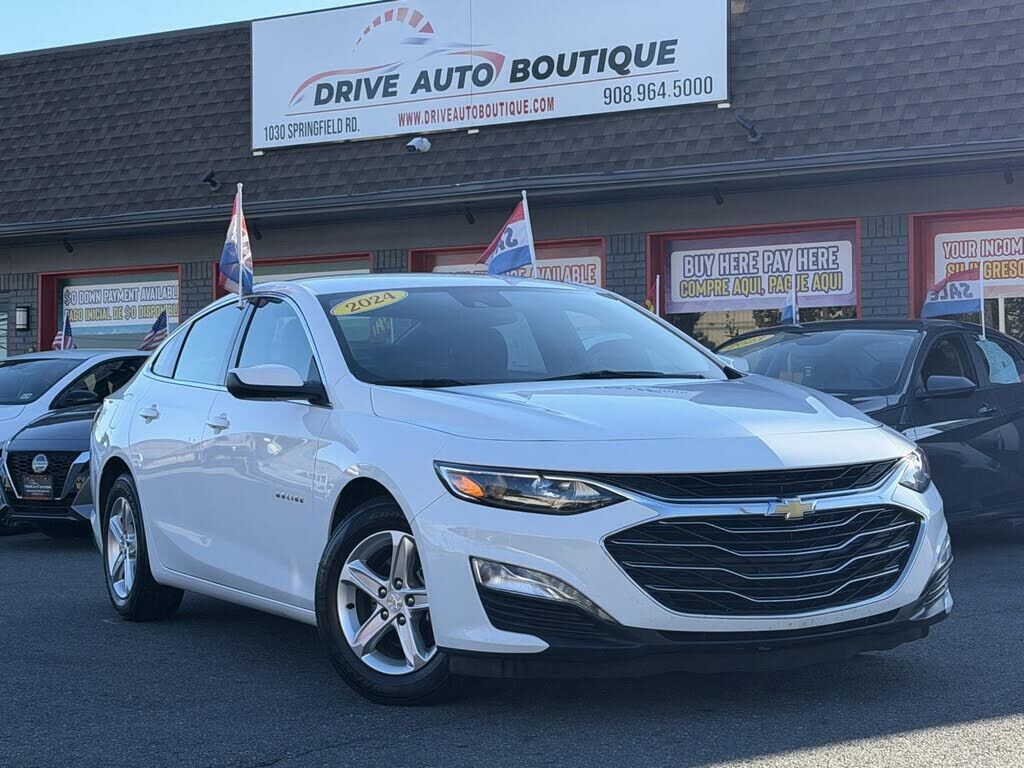2024 CHEVROLET Malibu