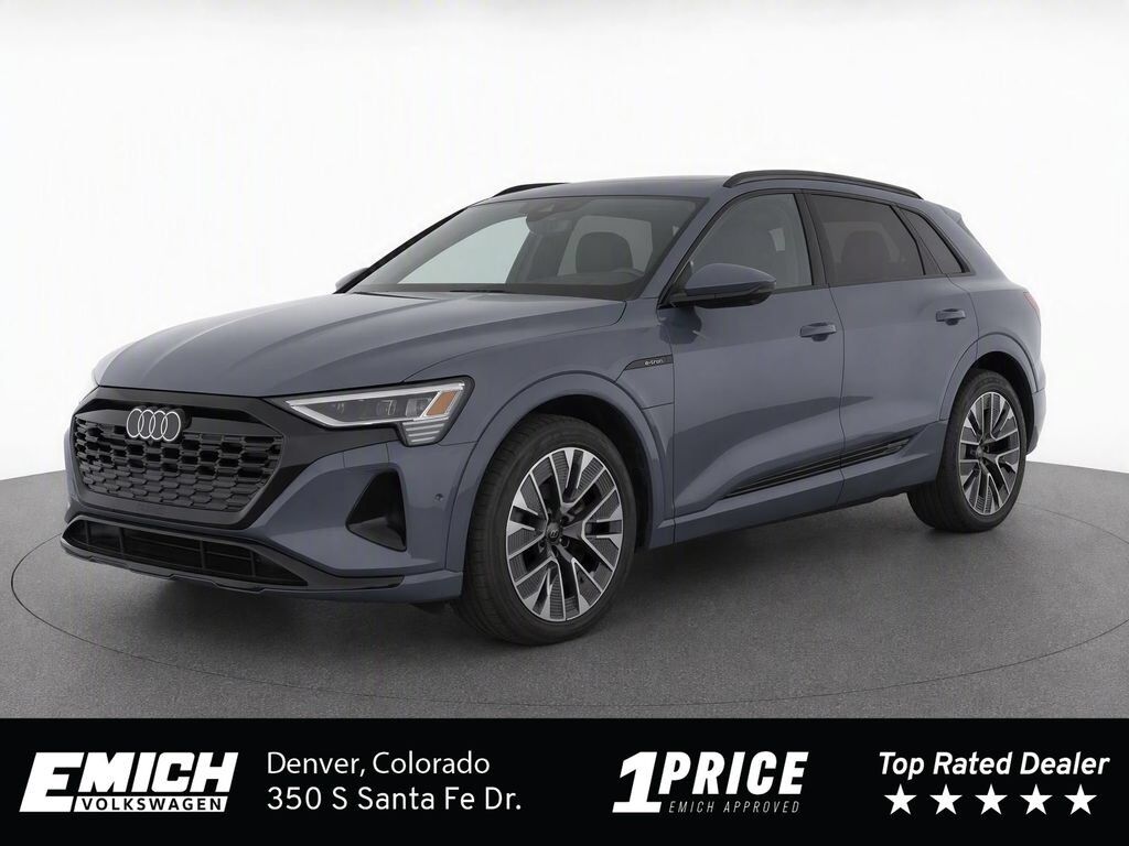 2024 AUDI Q8