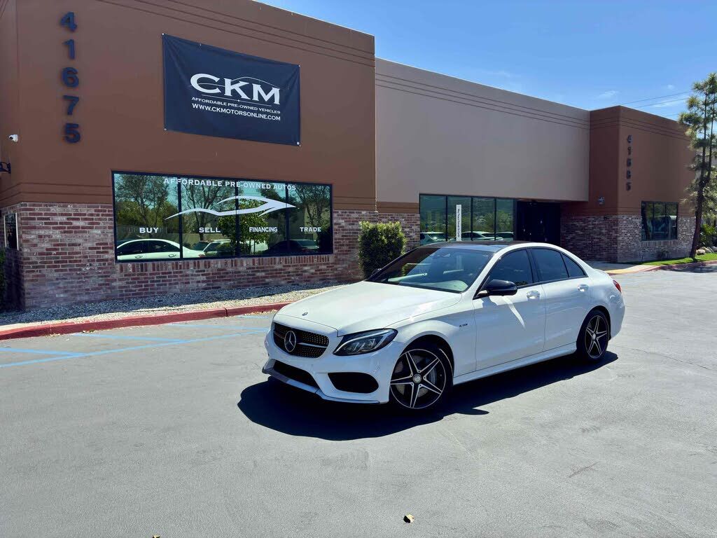 2016 Mercedes-Benz C-Class