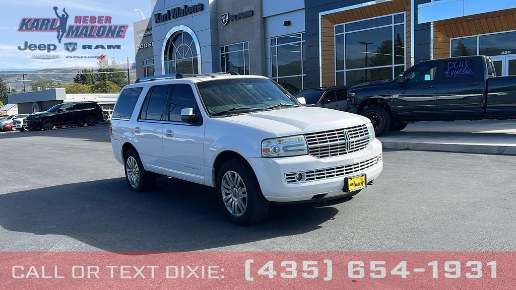 2011 LINCOLN Navigator