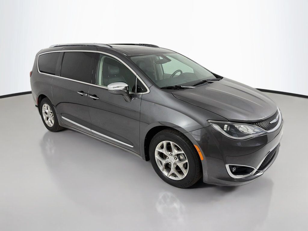 2019 CHRYSLER Pacifica