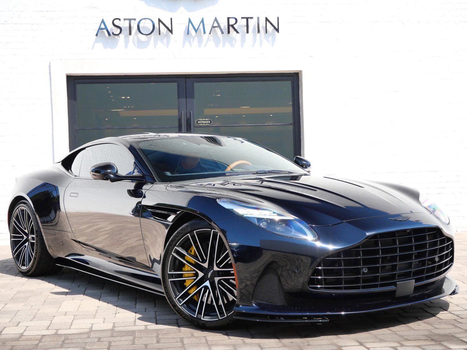 2024 ASTON MARTIN DB12