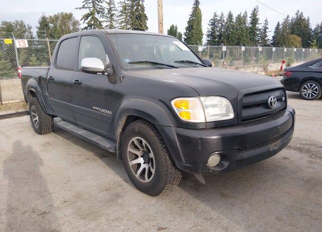 2004 TOYOTA Tundra