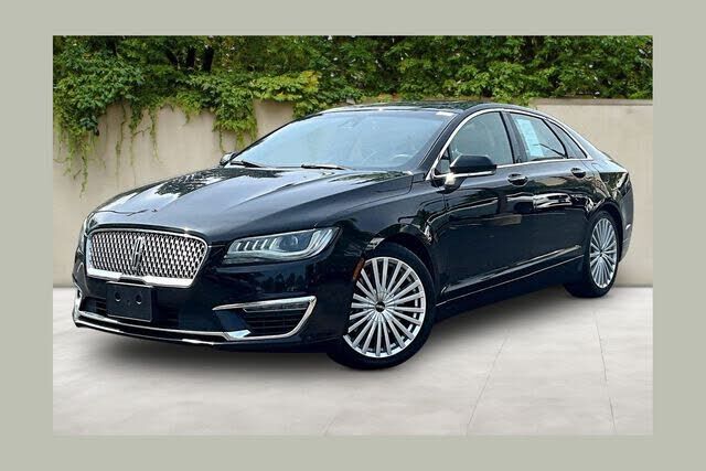 2017 LINCOLN MKZ