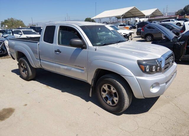 2005 TOYOTA Tacoma