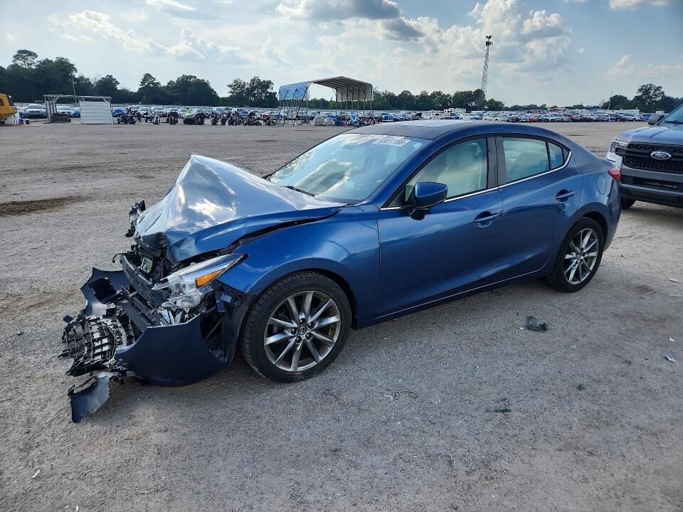 2018 MAZDA Mazda3