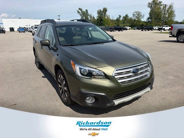 2017 SUBARU Outback