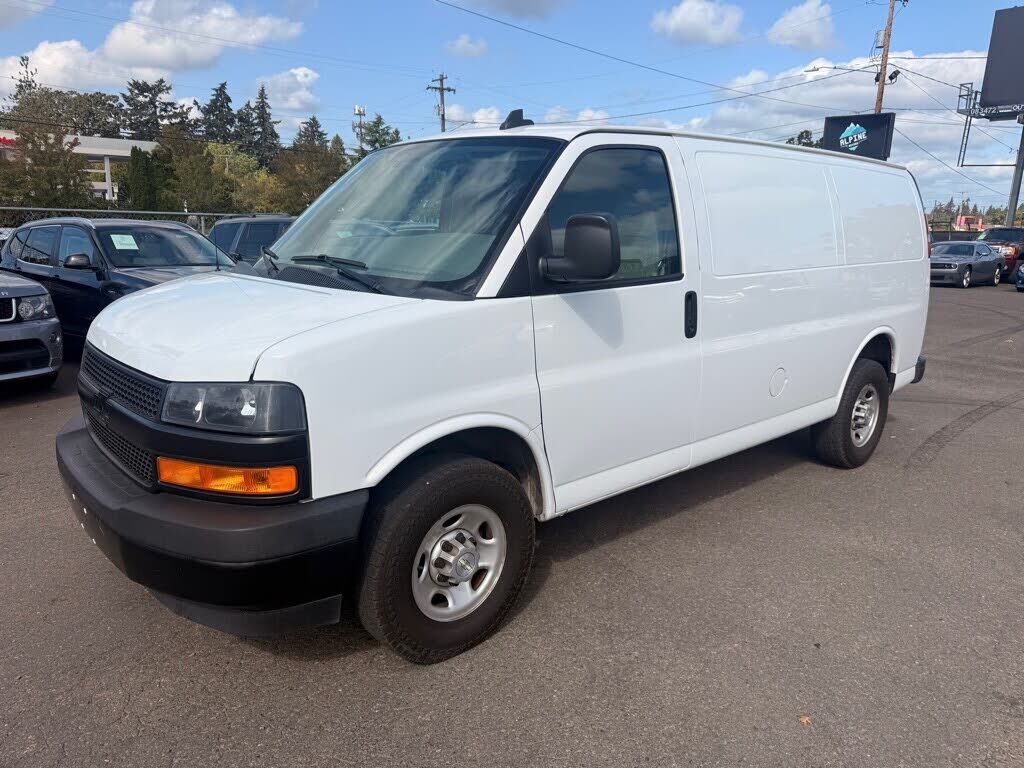 2021 CHEVROLET Express