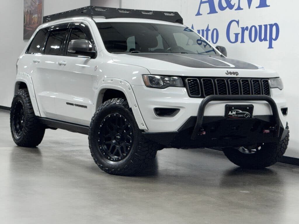 2017 JEEP Grand Cherokee
